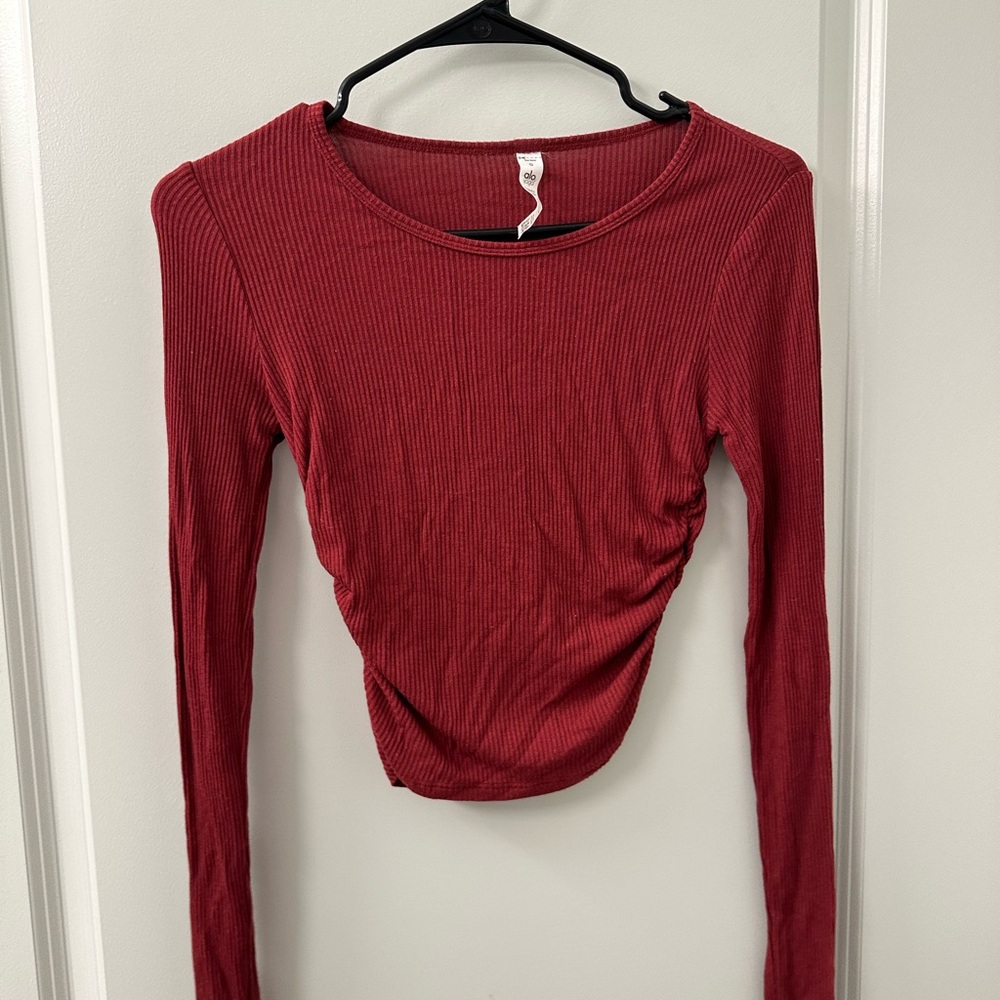 ALO Yoga Ribbed Long Sleeve Top - Deep Red